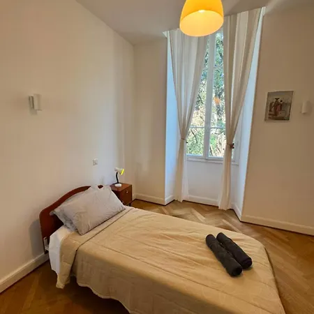 Chateau Sur Hotel